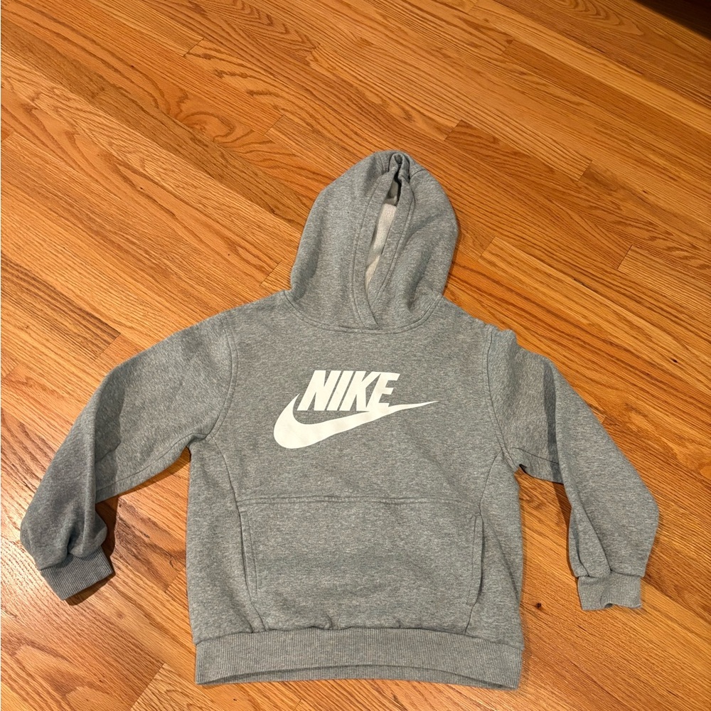 Nike Gray Pullover Hoodie